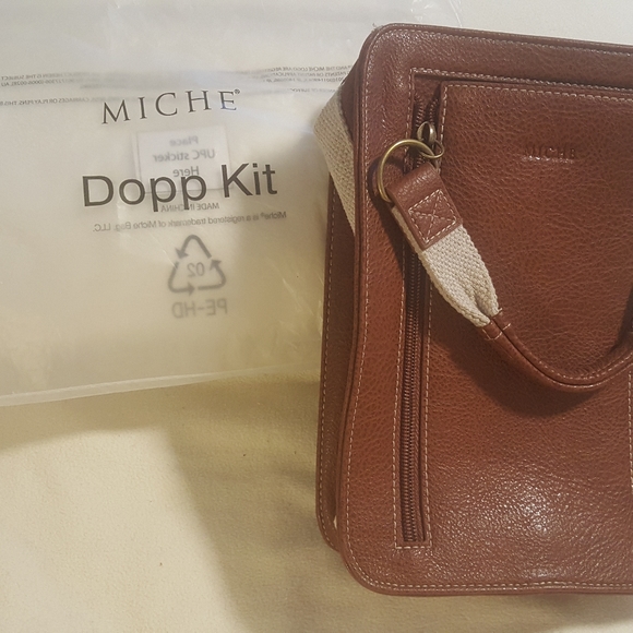 Miche Handbags - Miche dopp kit